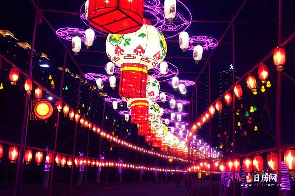 元宵节对联,2021年元宵节对联有哪些 元宵节对联,2021年元宵节对联有哪些