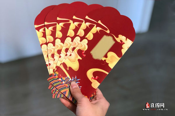 北方除夕的年俗吃什么