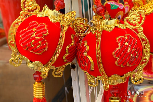 过年是除夕还是新年
