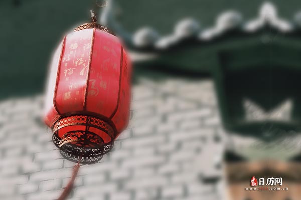 红灯笼.jpg