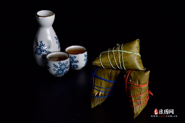 端午节中华传统美食粽子-