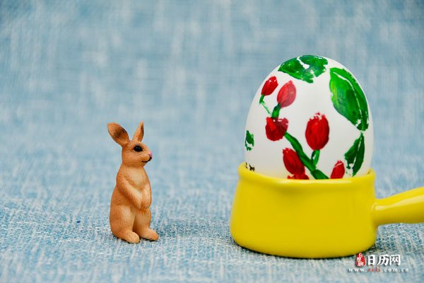 彩蛋和兔子