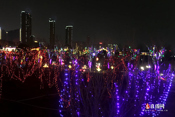 夜景彩灯