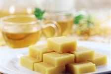 夏至习俗吃什么:豌豆糕