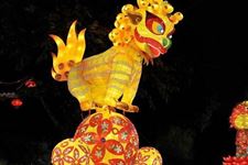 关于元宵节的英语作文 元宵节英语优秀作文