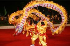 元宵节习俗 耍龙灯