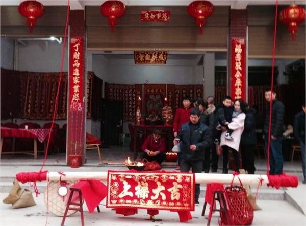 2019年6月上梁吉日查询,2019年6月上梁吉日一览表 2019年6月上梁吉日查询,2019年6月上梁吉日一览表