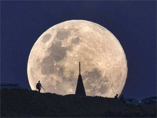 2020年度最大月亮将于4月8日2时09分降临