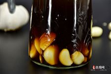 腊八蒜用什么醋比较好 腊八蒜用什么醋比较好